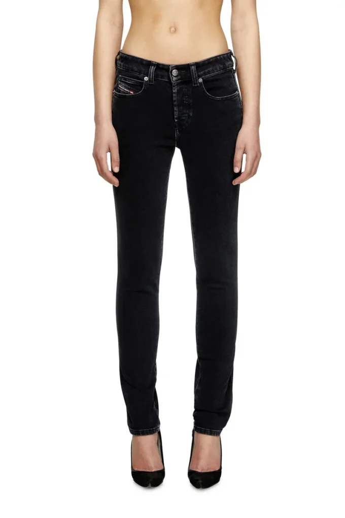 smal jeans 1992 d-jiann 09m69 Hitta närmaste butik smal jeans 1992 d-jiann 09m69 Hitta närmaste butik