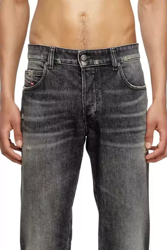 smal jeans 1993 d-vyl 09m54 Hitta närmaste butik