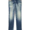 smal jeans 1993 d-vyl 09m55 Hitta närmaste butik