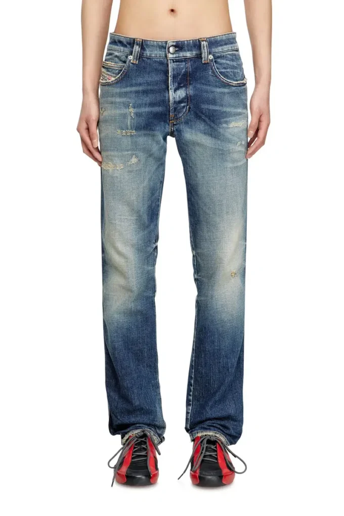 smal jeans 1993 d-vyl 09m55 Hitta närmaste butik