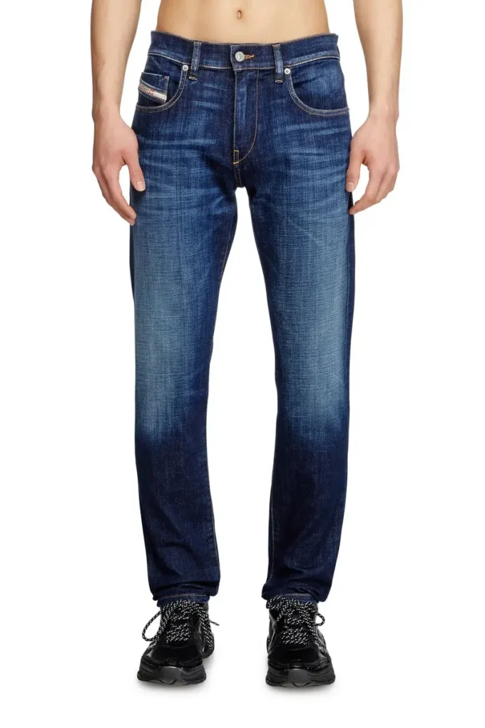 smal jeans 2019 d-strukt 09l61 Hitta närmaste butik