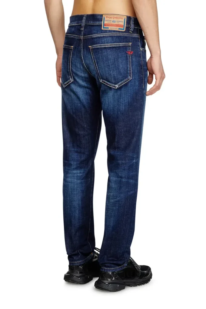 smal jeans 2019 d-strukt 09l61 Hitta närmaste butik