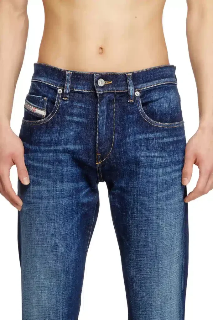 smal jeans 2019 d-strukt 09l61 Hitta närmaste butik
