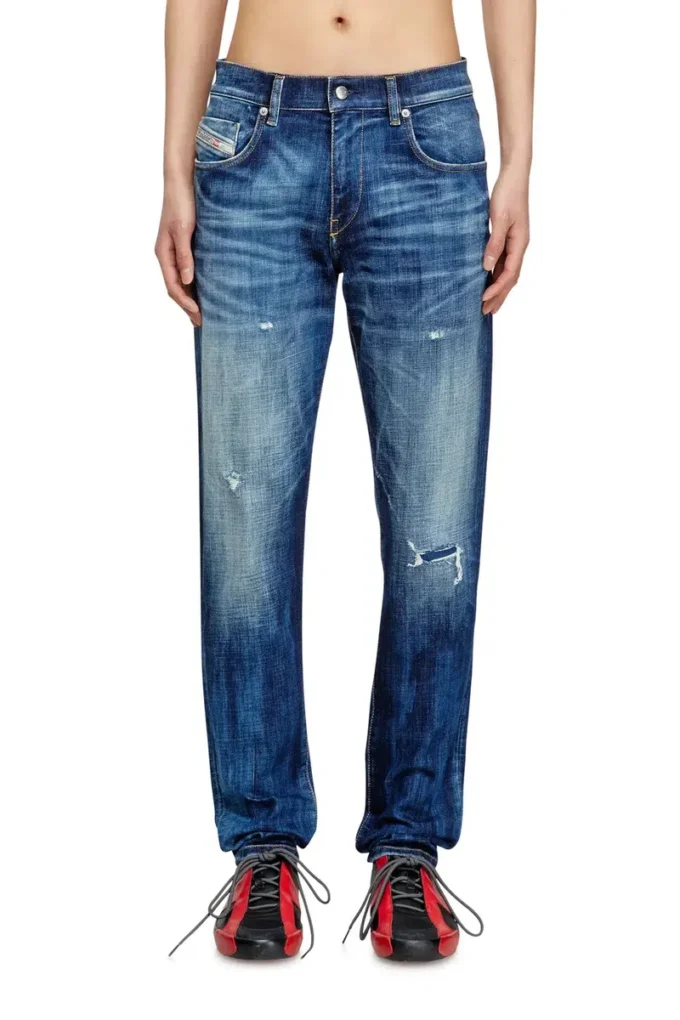 smal jeans 2019 d-strukt 09m17 Hitta närmaste butik
