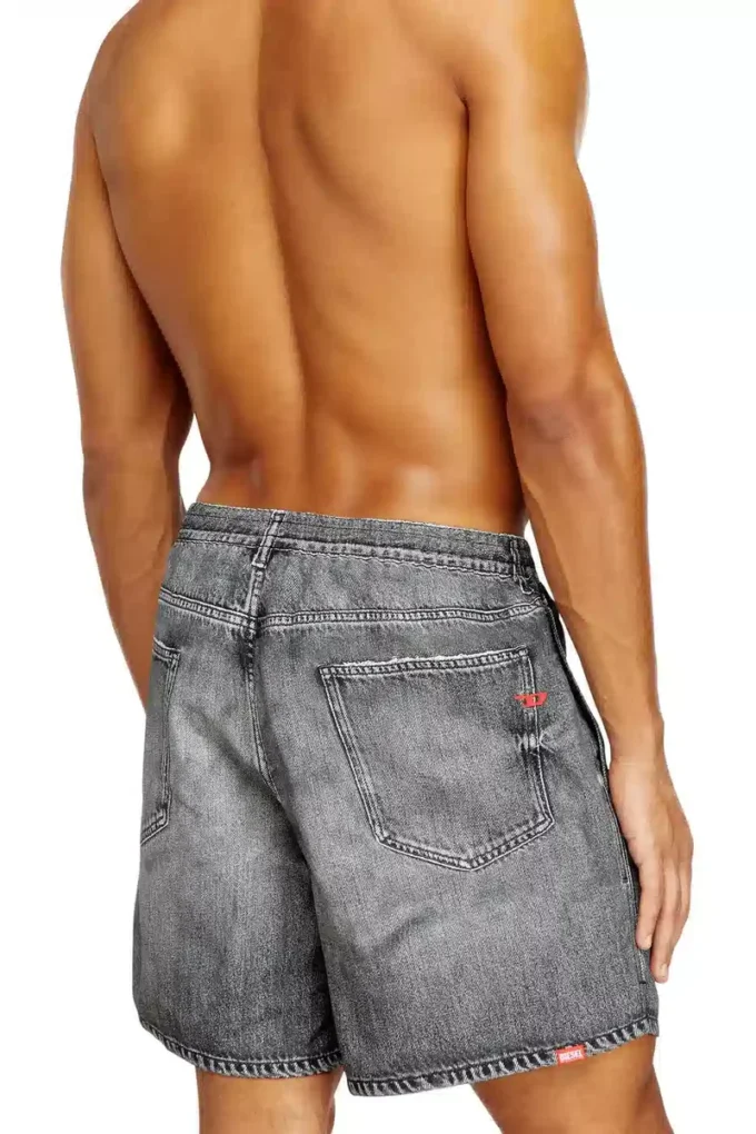 soccer-41-dnm Badshorts med trompe l’oeil-tryck i denim soccer-41-dnm Badshorts med trompe l’oeil-tryck i denim