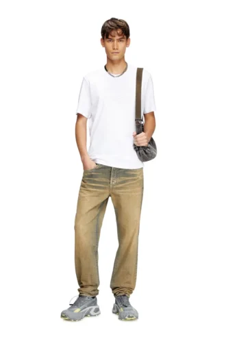 t-adjust-bigoval T-shirt med präglat Oval D