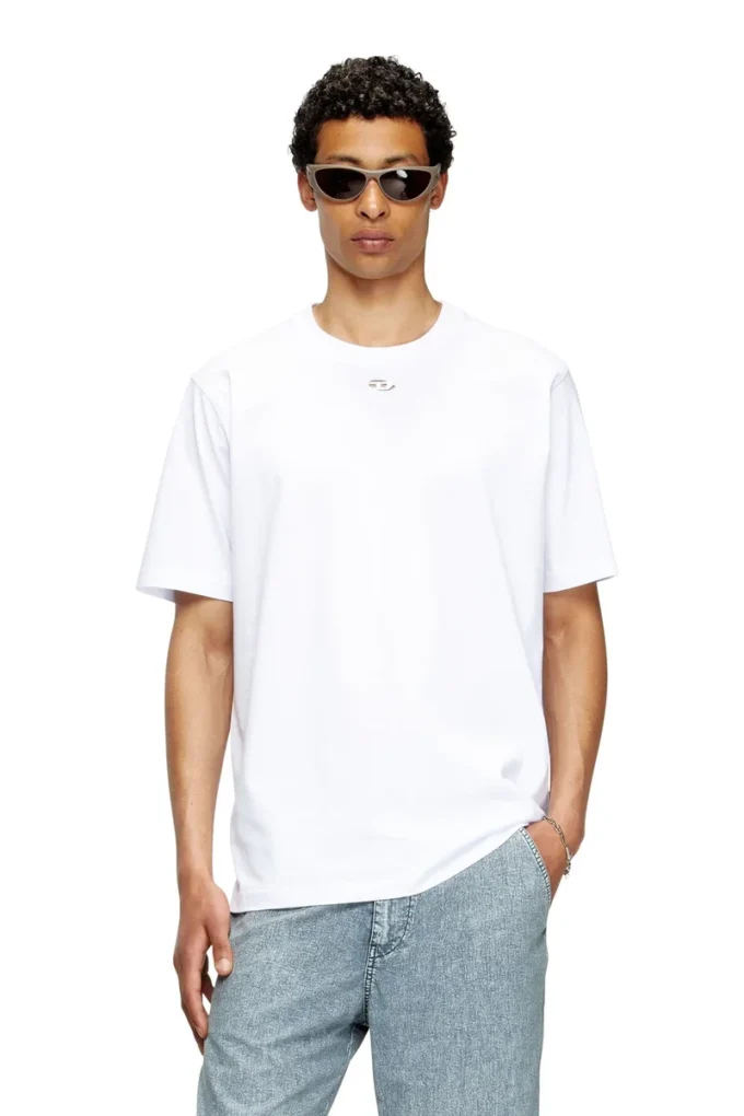 t-adjust-marey T-shirt med utskärning Oval D t-adjust-marey T-shirt med utskärning Oval D
