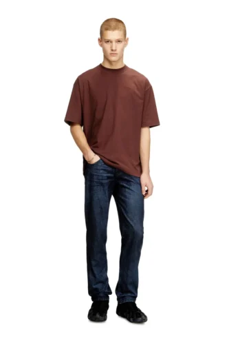 t-boggy-megoval-d T-shirt med maxi oval D-brodyr t-boggy-megoval-d T-shirt med maxi oval D-brodyr