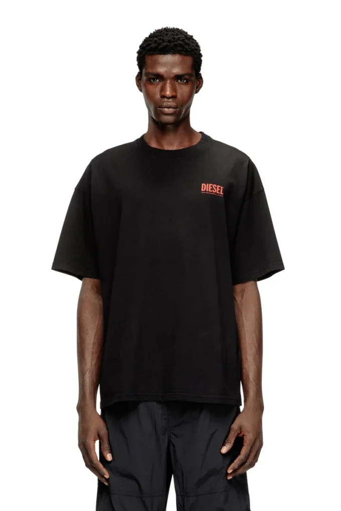 t-boxt-bisk Bomullst-shirt med Diesel Biscotto-tryck t-boxt-bisk Bomullst-shirt med Diesel Biscotto-tryck