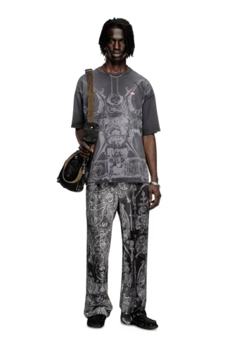 t-boxt-t13 T-shirt med tonalt medeltida tryck