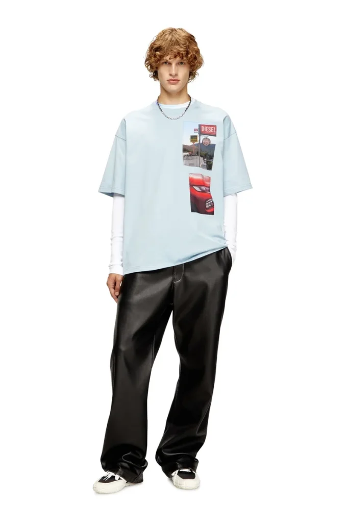 t-boxt-t3 T-shirt med logotypfotopatchar t-boxt-t3 T-shirt med logotypfotopatchar
