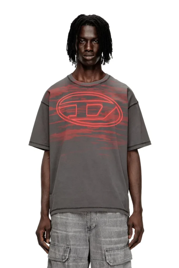 t-boxt-t5 Bomullst-shirt med Oval D-tryck t-boxt-t5 Bomullst-shirt med Oval D-tryck
