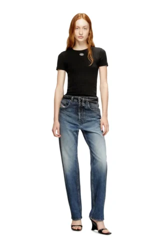 t-ele-long-od Slim fit ribbad T-shirt med metalliskt Oval D t-ele-long-od Slim fit ribbad T-shirt med metalliskt Oval D