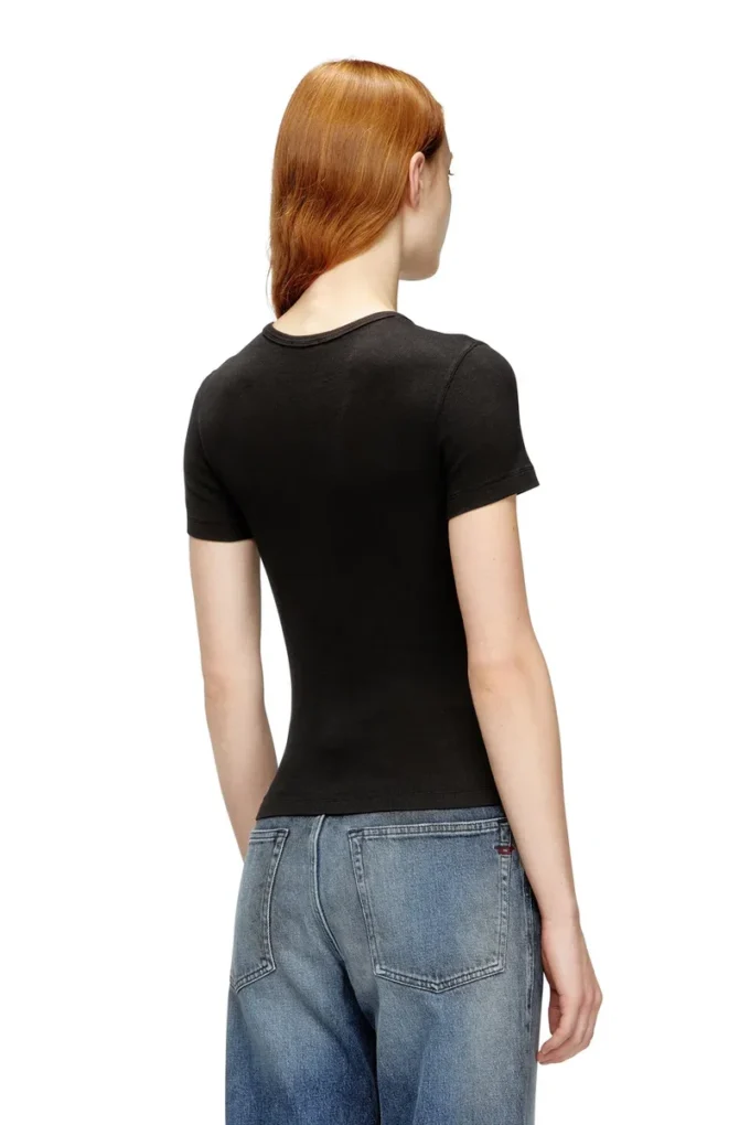 t-ele-long-od Slim fit ribbad T-shirt med metalliskt Oval D t-ele-long-od Slim fit ribbad T-shirt med metalliskt Oval D