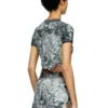 t-inlay Nylon-T-shirt med heraldiskt tryck t-inlay Nylon-T-shirt med heraldiskt tryck