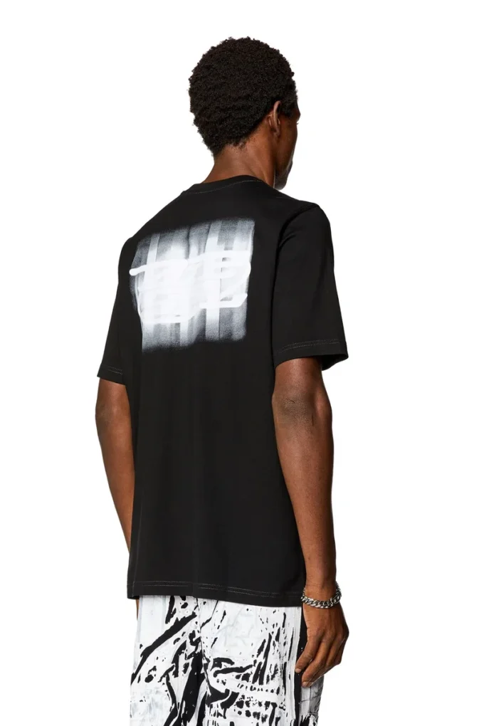 t-just-n4 T-shirt med logotyp i ekologisk bomull t-just-n4 T-shirt med logotyp i ekologisk bomull
