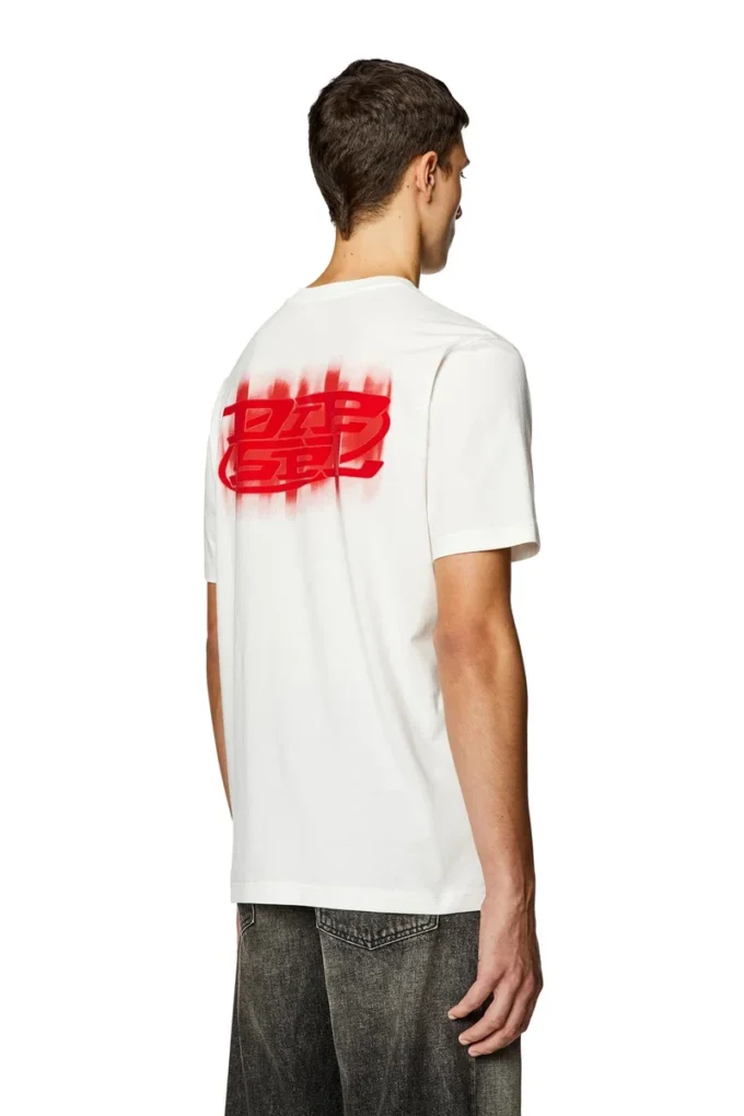 t-just-n4 T-shirt med logotyp i ekologisk bomull t-just-n4 T-shirt med logotyp i ekologisk bomull