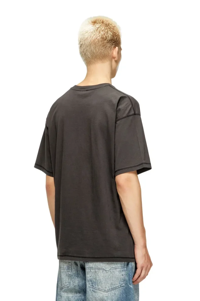 t-leonard-ihbj T-shirt med graffititryck t-leonard-ihbj T-shirt med graffititryck