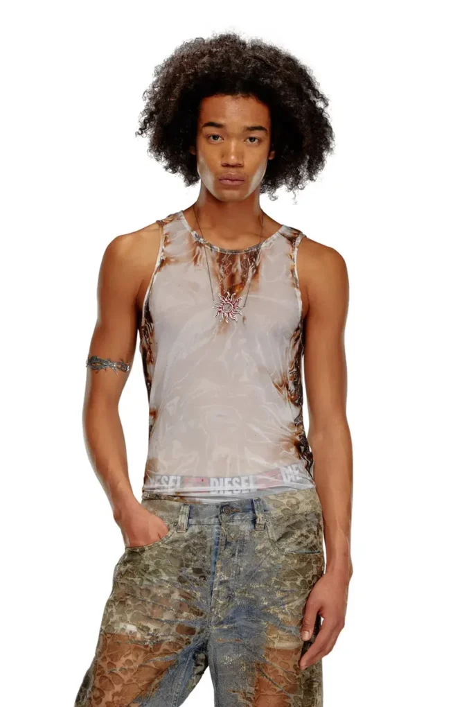 t-lifty-burn-art Tulle-linne med tryck av brinnande plast t-lifty-burn-art Tulle-linne med tryck av brinnande plast