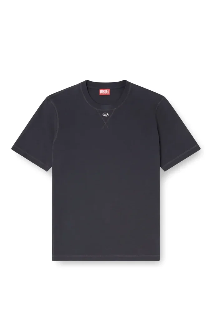t-madjust-tr Vanlig T-shirt med rund hals och Oval D