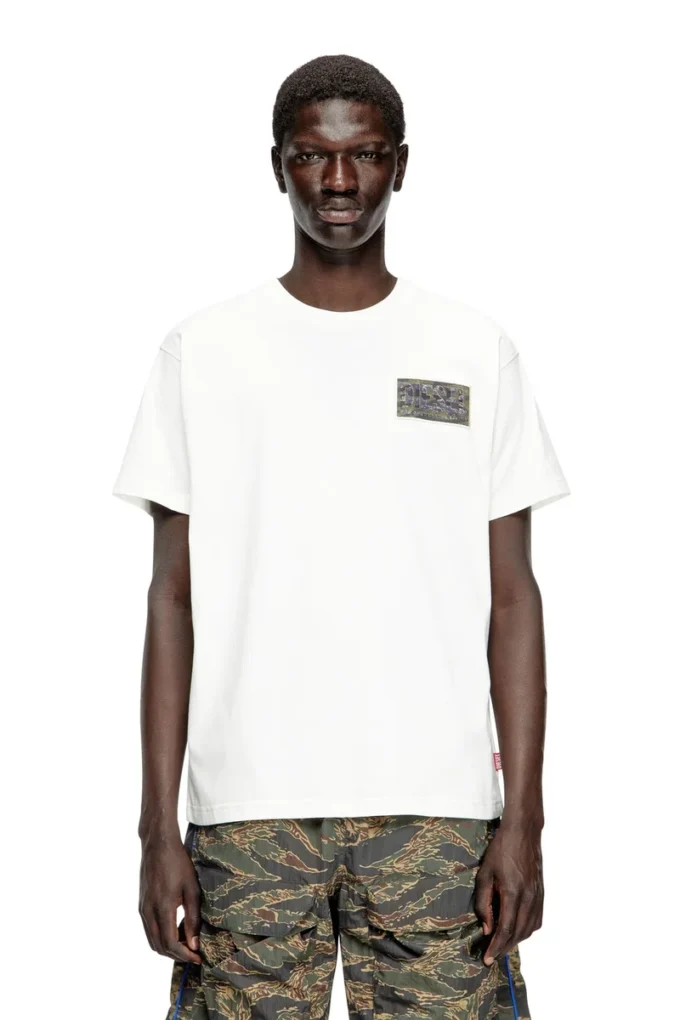 t-norm-t3 T-shirt med kamouflagelogopatch