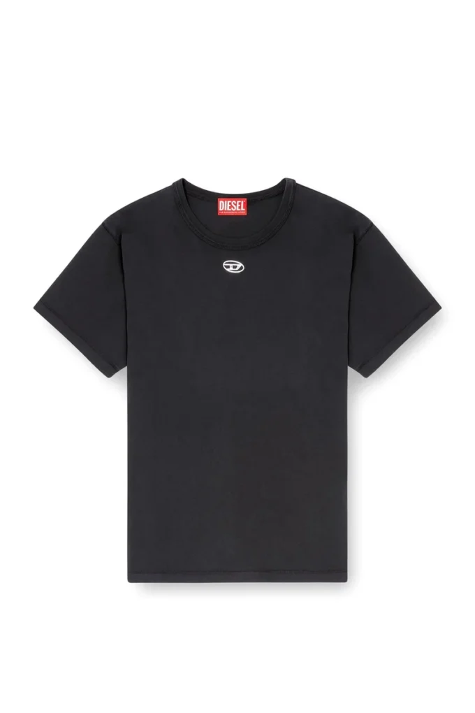 t-normy-od-s1 Bomullst-shirt med metalliskt Oval D t-normy-od-s1 Bomullst-shirt med metalliskt Oval D