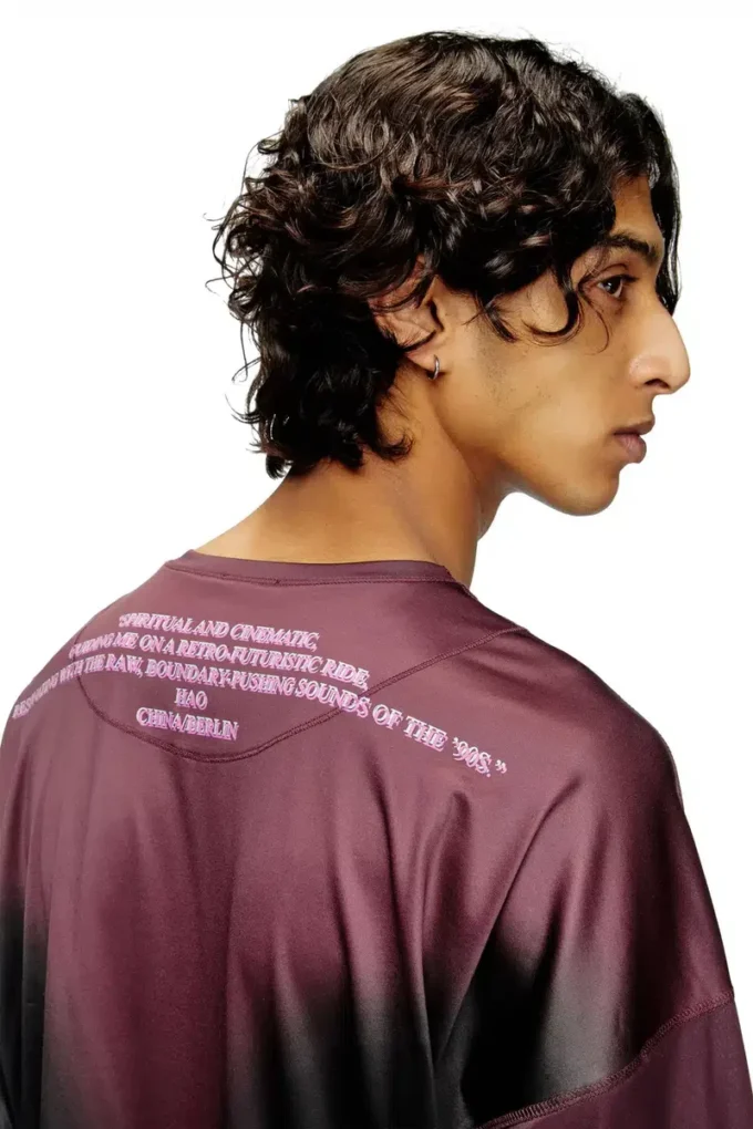 t-olavi-aa Långärmad T-shirt i tech-jersey med textutskrift t-olavi-aa Långärmad T-shirt i tech-jersey med textutskrift