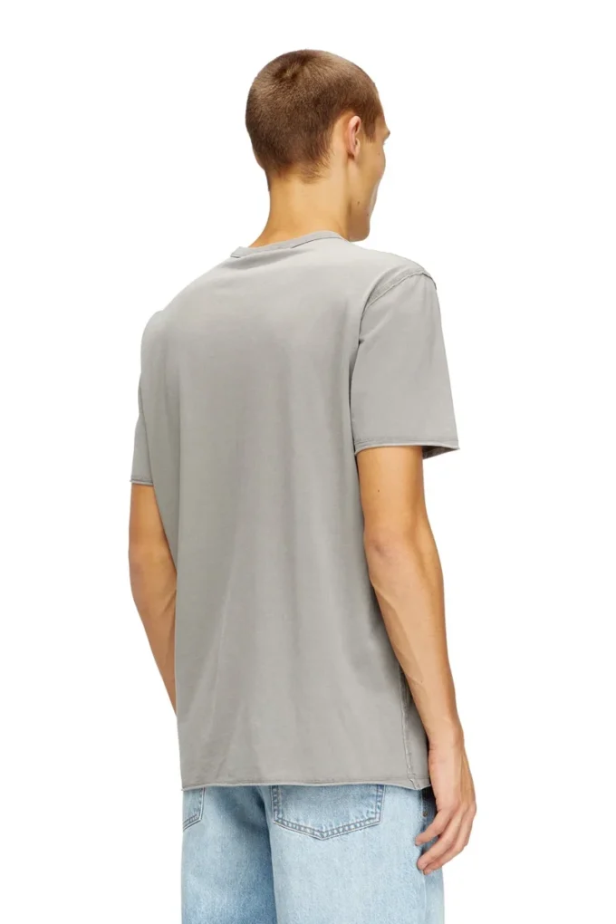 t-rawjust-v1 Acid-wash T-shirt med råa kanter