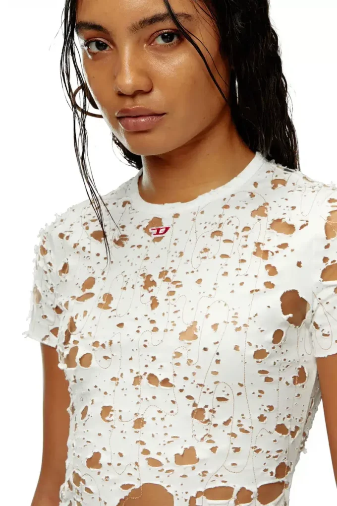 t-uncyna T-shirt i tyll med sliten jersey