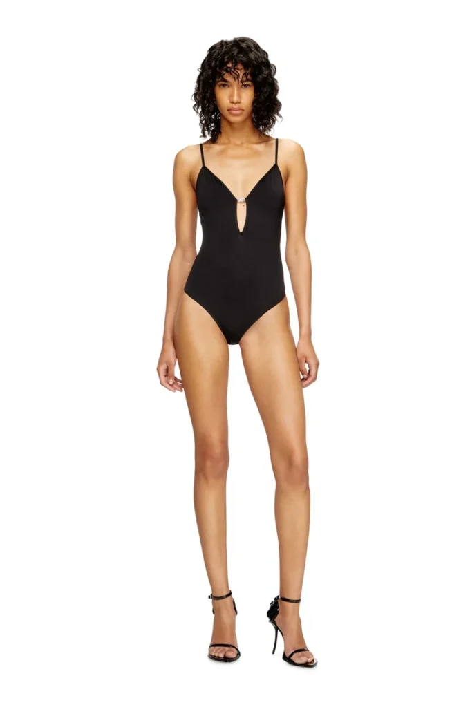 ufby-oval-d-bodysuit Hitta närmaste butik ufby-oval-d-bodysuit Hitta närmaste butik