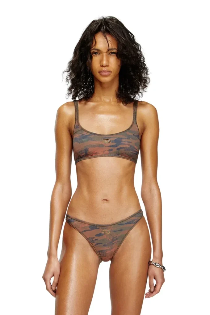 ut-bra-top-utlt Bikini-top med kamouflage och utskuren logotyp ut-bra-top-utlt Bikini-top med kamouflage och utskuren logotyp