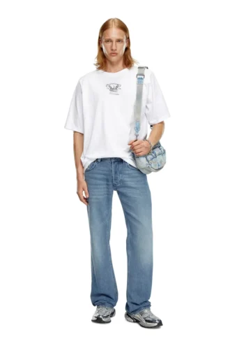 vanliga jeans 1985 larkee 09h30 Hitta närmaste butik vanliga jeans 1985 larkee 09h30 Hitta närmaste butik