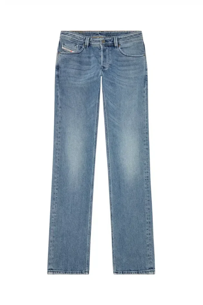 vanliga jeans 1985 larkee 09h30 Hitta närmaste butik vanliga jeans 1985 larkee 09h30 Hitta närmaste butik