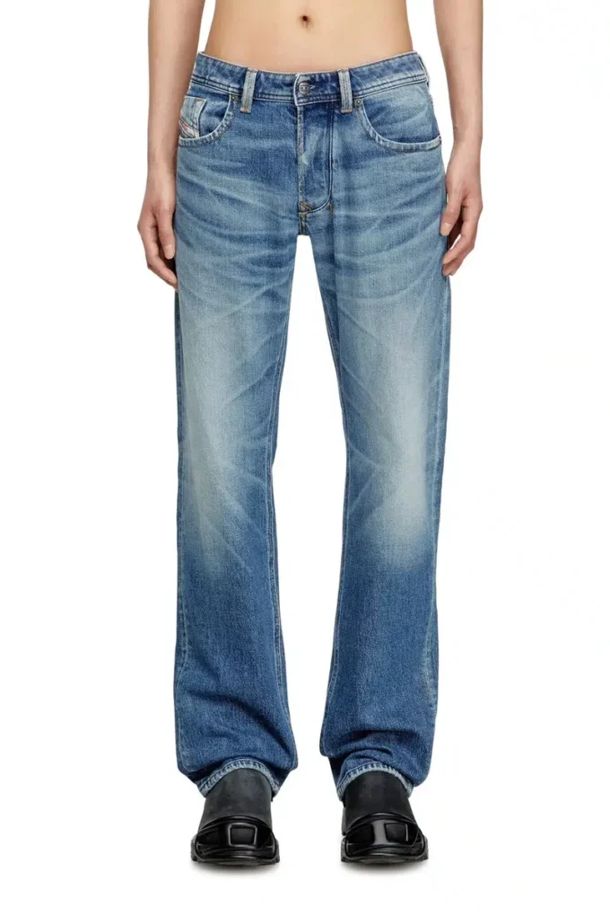 vanliga jeans 1985 larkee 09m12 Hitta närmaste butik