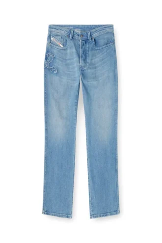 vanliga jeans 1985 larkee 09q18 Hitta närmaste butik