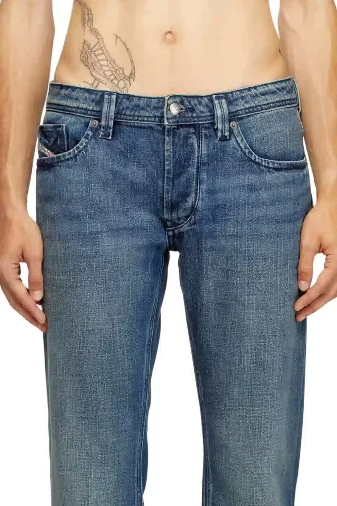 vanliga jeans 1985 larkee 0dbds Hitta närmaste butik vanliga jeans 1985 larkee 0dbds Hitta närmaste butik