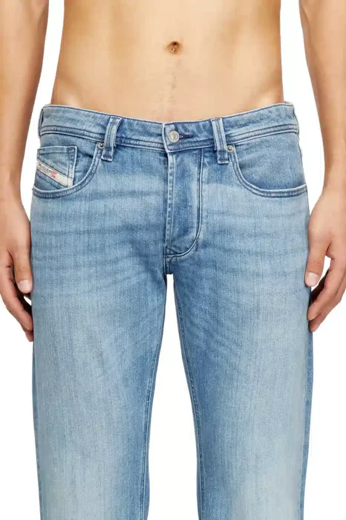 vanliga jeans 1985 larkee 0grdi Hitta närmaste butik vanliga jeans 1985 larkee 0grdi Hitta närmaste butik