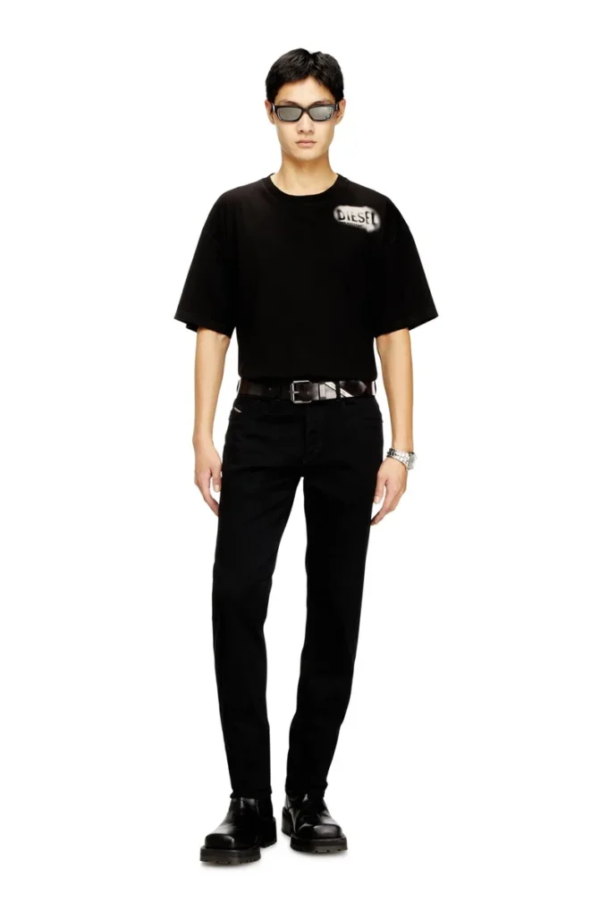 vanliga jeans 2023 d-finitive 069yp Hitta närmaste butik vanliga jeans 2023 d-finitive 069yp Hitta närmaste butik