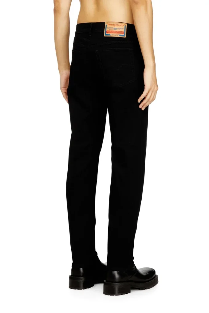 vanliga jeans 2023 d-finitive 069yp Hitta närmaste butik vanliga jeans 2023 d-finitive 069yp Hitta närmaste butik