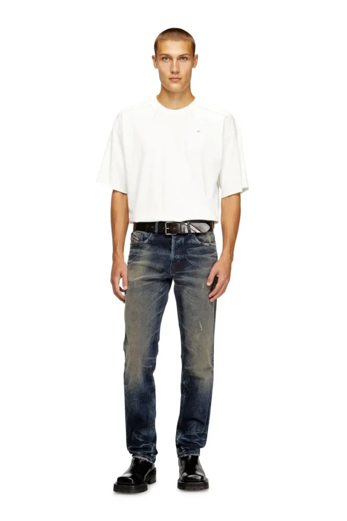 vanliga jeans 2023 d-finitive 09m46 Hitta närmaste butik vanliga jeans 2023 d-finitive 09m46 Hitta närmaste butik