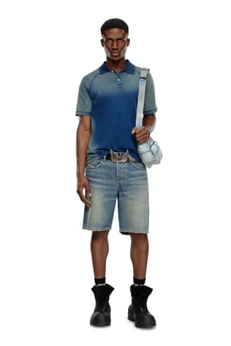 vanliga korta jeansshorts 1 330x495 - Vanliga korta jeansshorts