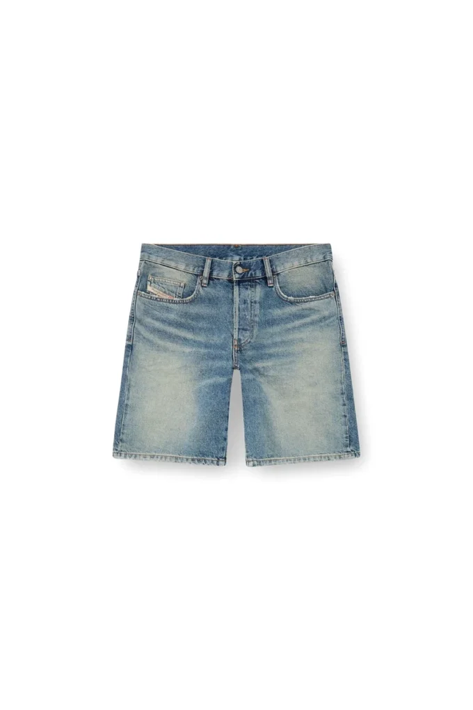 Vanliga korta jeansshorts