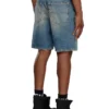 Vanliga korta jeansshorts