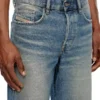 Vanliga korta jeansshorts