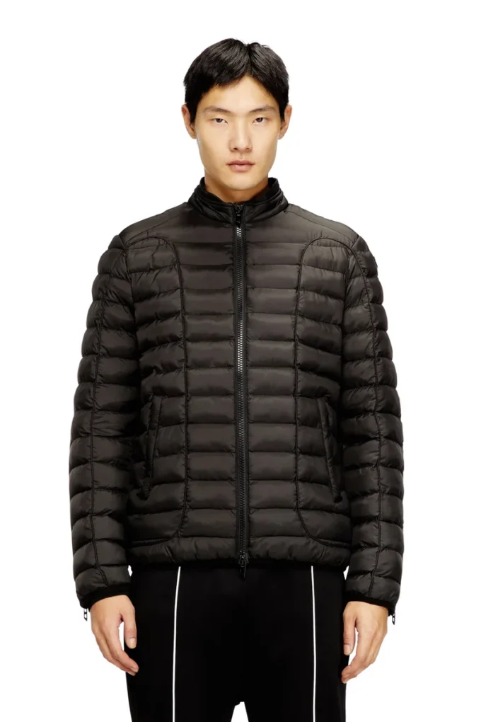 w-pilot Pufferjacka i lätt nylon w-pilot Pufferjacka i lätt nylon